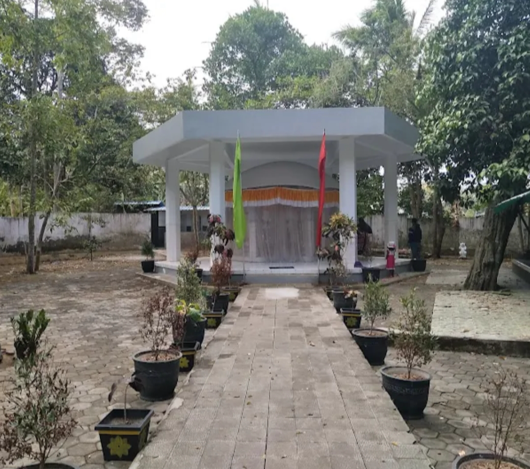 Petilasan Prabu Tawangalun